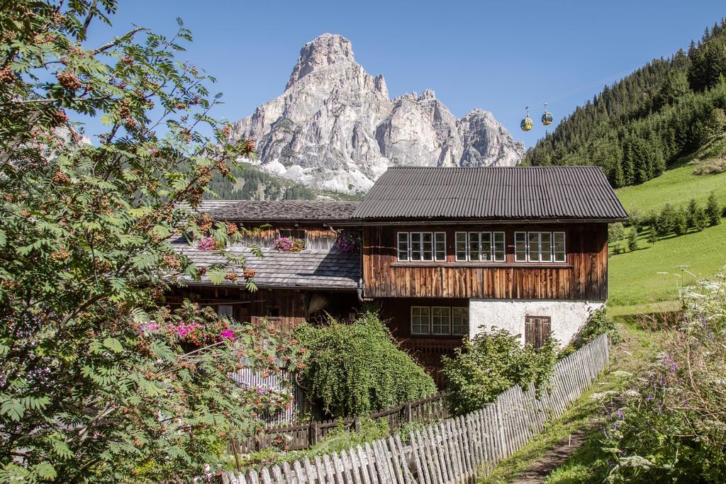 Hotel La Perla: The Leading Hotels Of The World Corvara In Badia Exterior photo